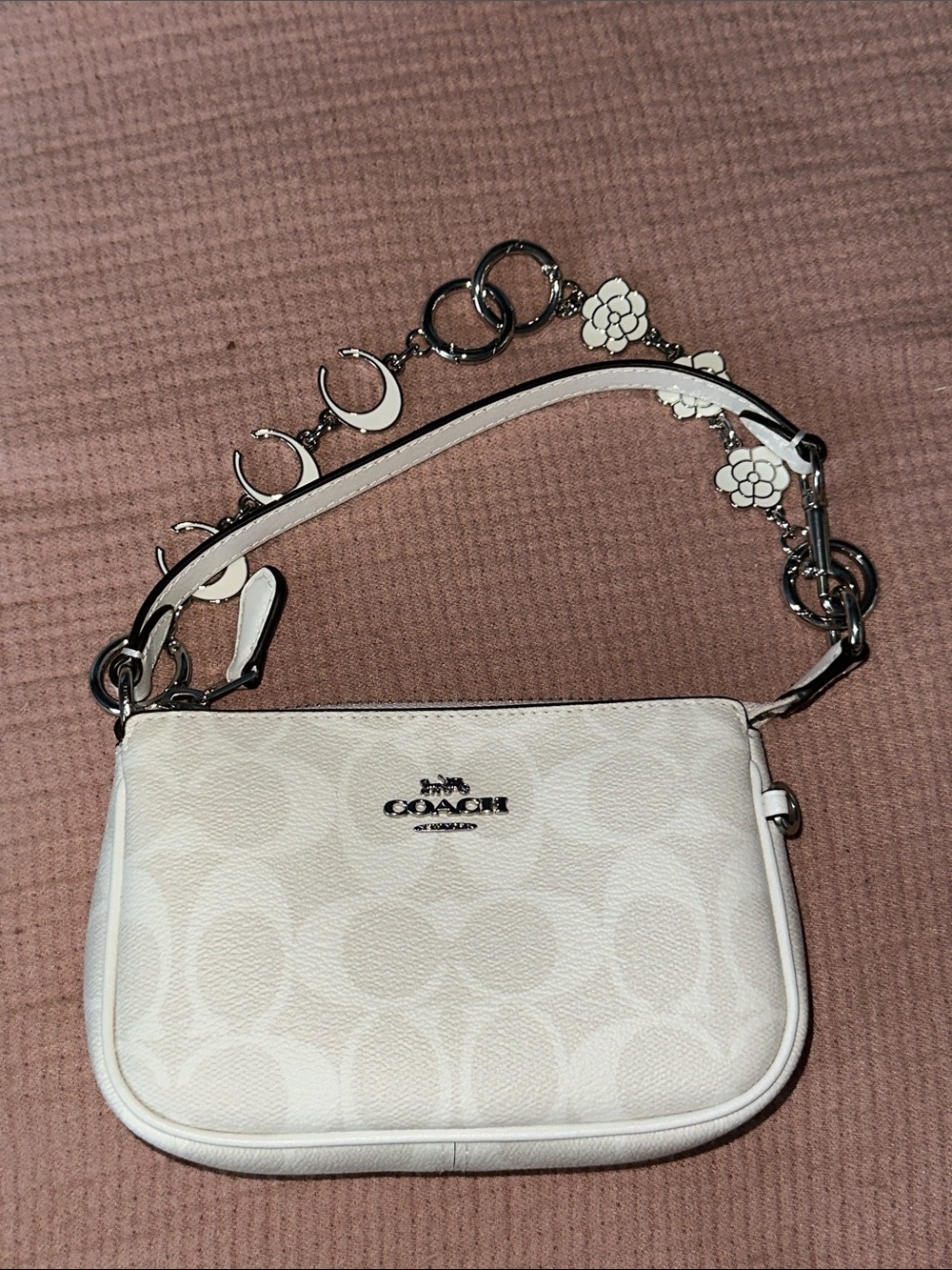 Coach Nolita 15